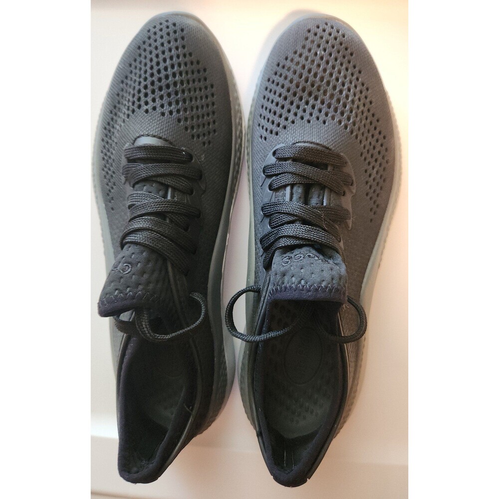 Crocs LiteRide™ 360 Pacer women's size 8, black.